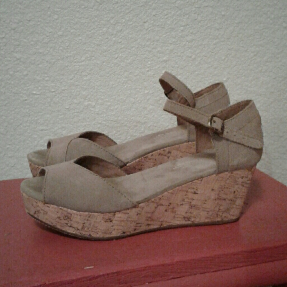 Toms suede platform heels.
